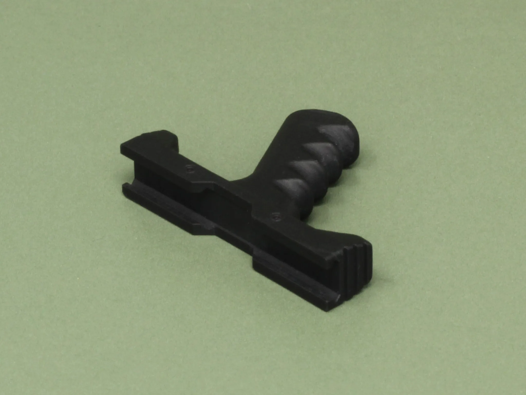 1/6 - Custom - Black SR-Q Tactical Foregrip (type 1)