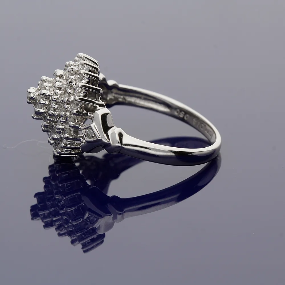 9ct White Gold Diamond Cluster Ring