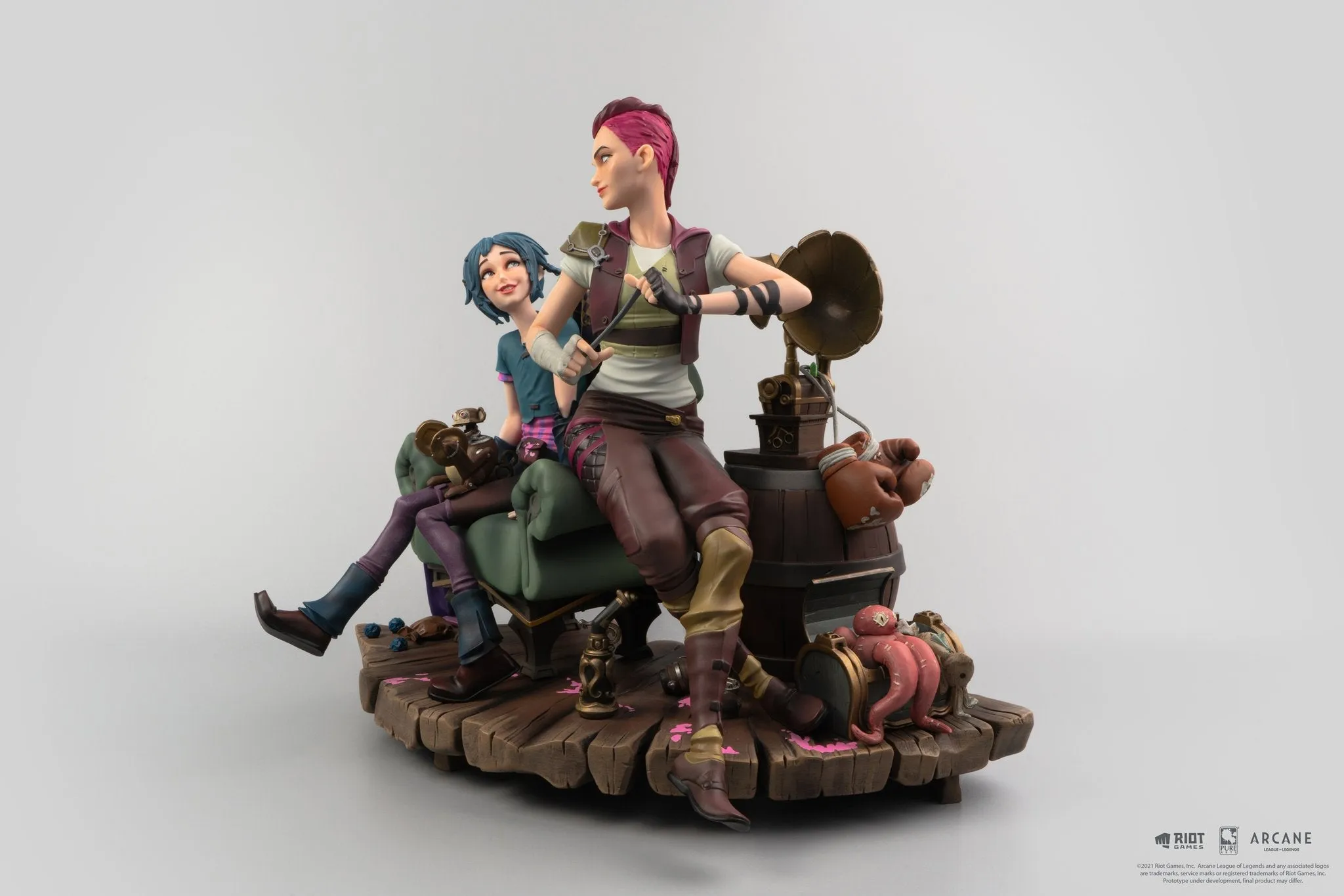 Arcane - Arcane Powder and Vi 1/6 Scale Statue